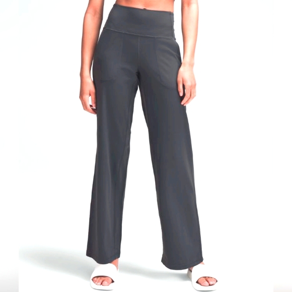 Lululemon NWOT Orange-Rust Align High Rise Wide-Leg Pant. Size 2 S. HP! - Picture 2 of 6